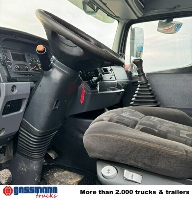 Mercedes Benz Axor 1828 A 4x4 mit Kran Hiab XS 166 E-5 