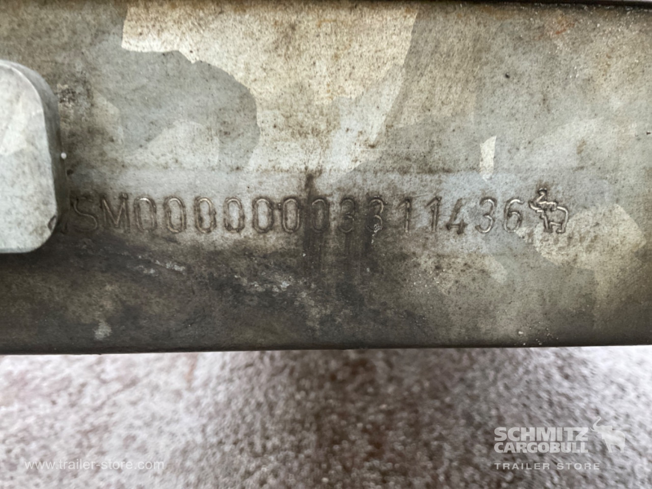 Schmitz Cargobull Curtainsider Standard Forklift holder 