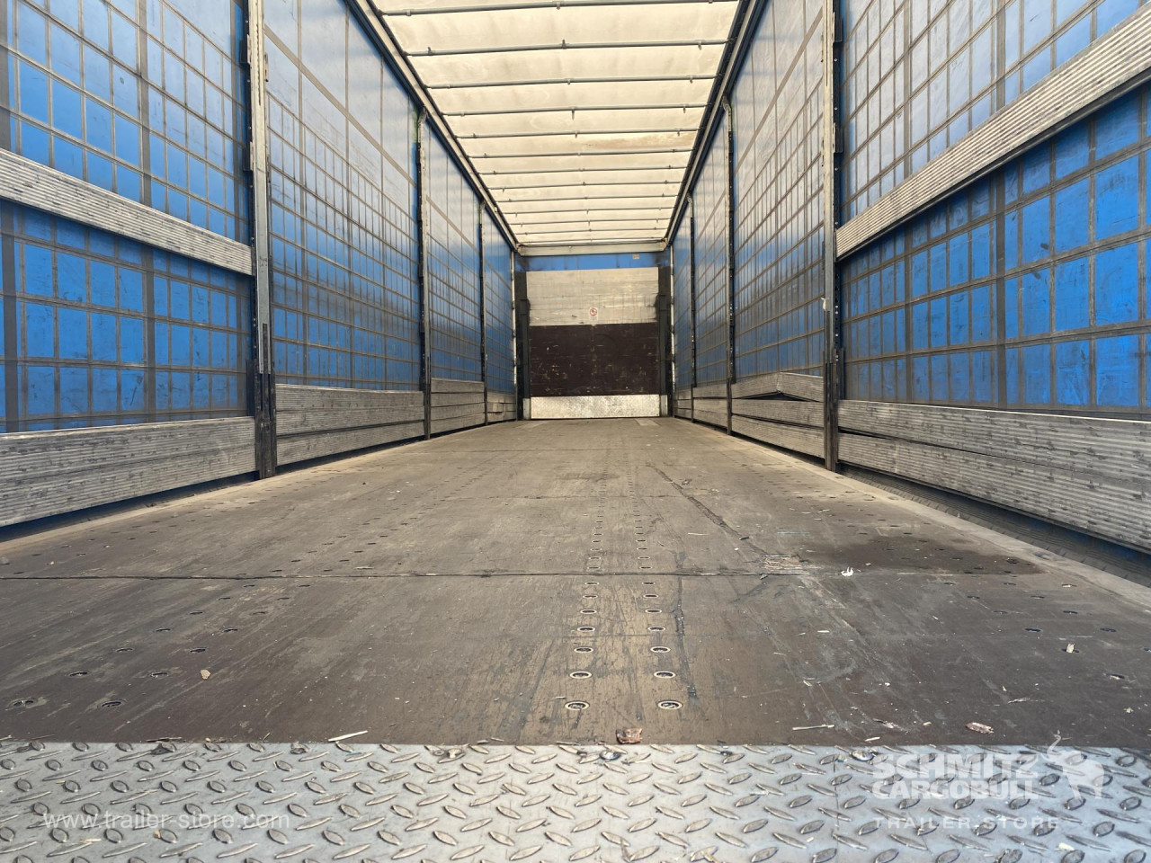 Schmitz Cargobull Semitrailer Curtainsider Standard 