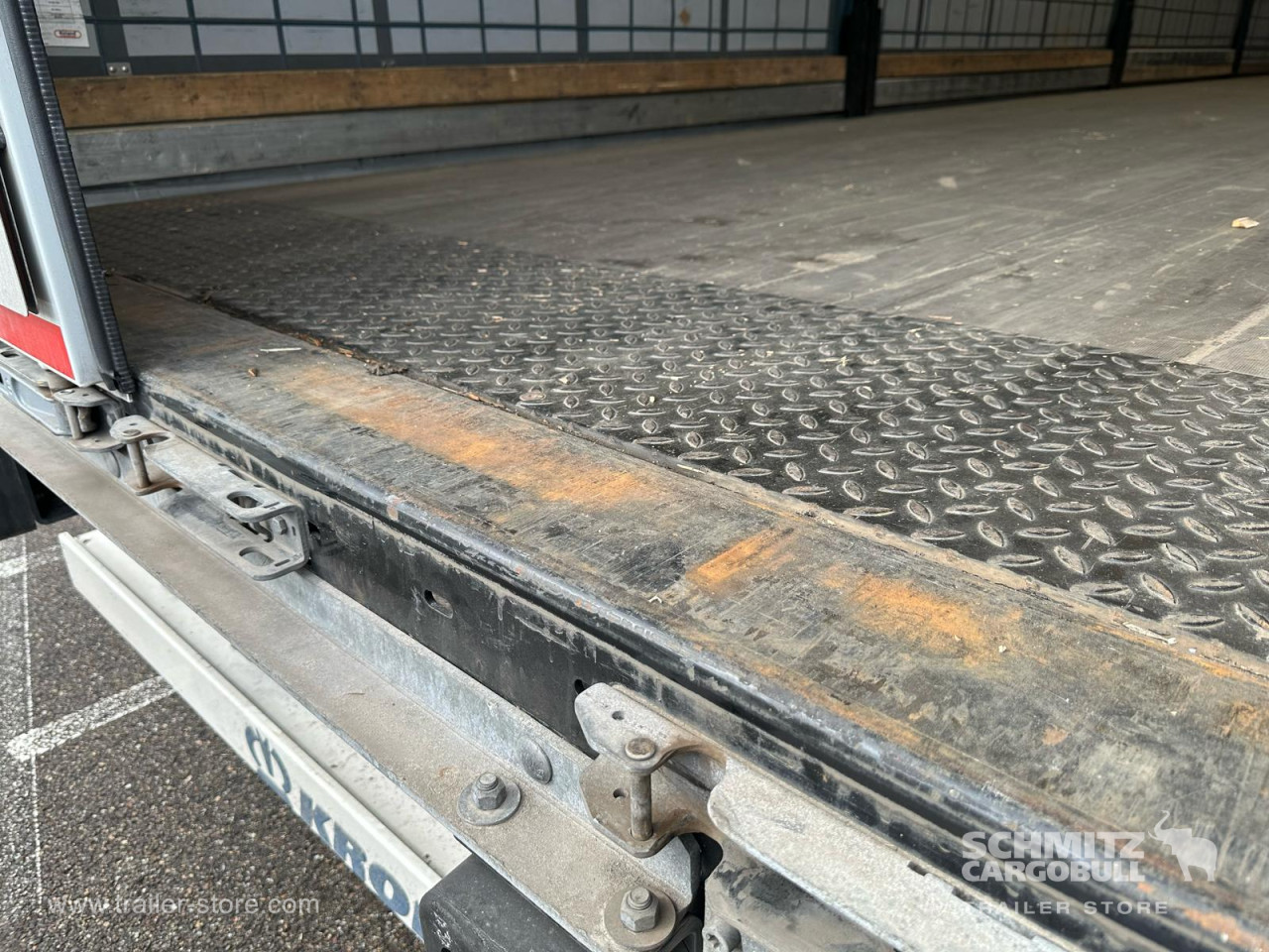 Krone Semitrailer Curtainsider Standard 