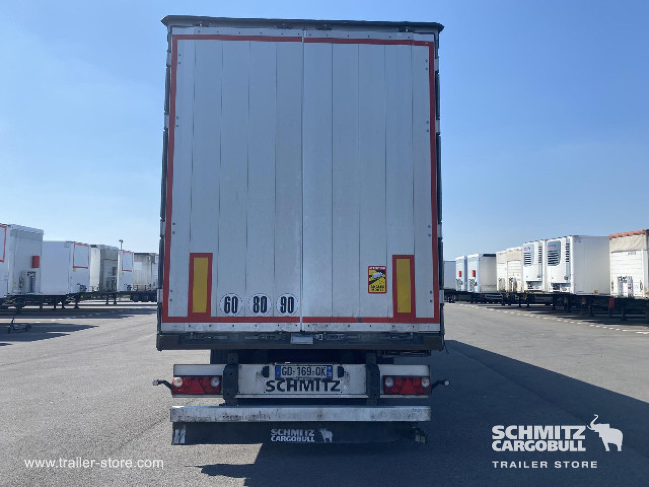 Schmitz Cargobull Semitrailer Curtainsider Standard 