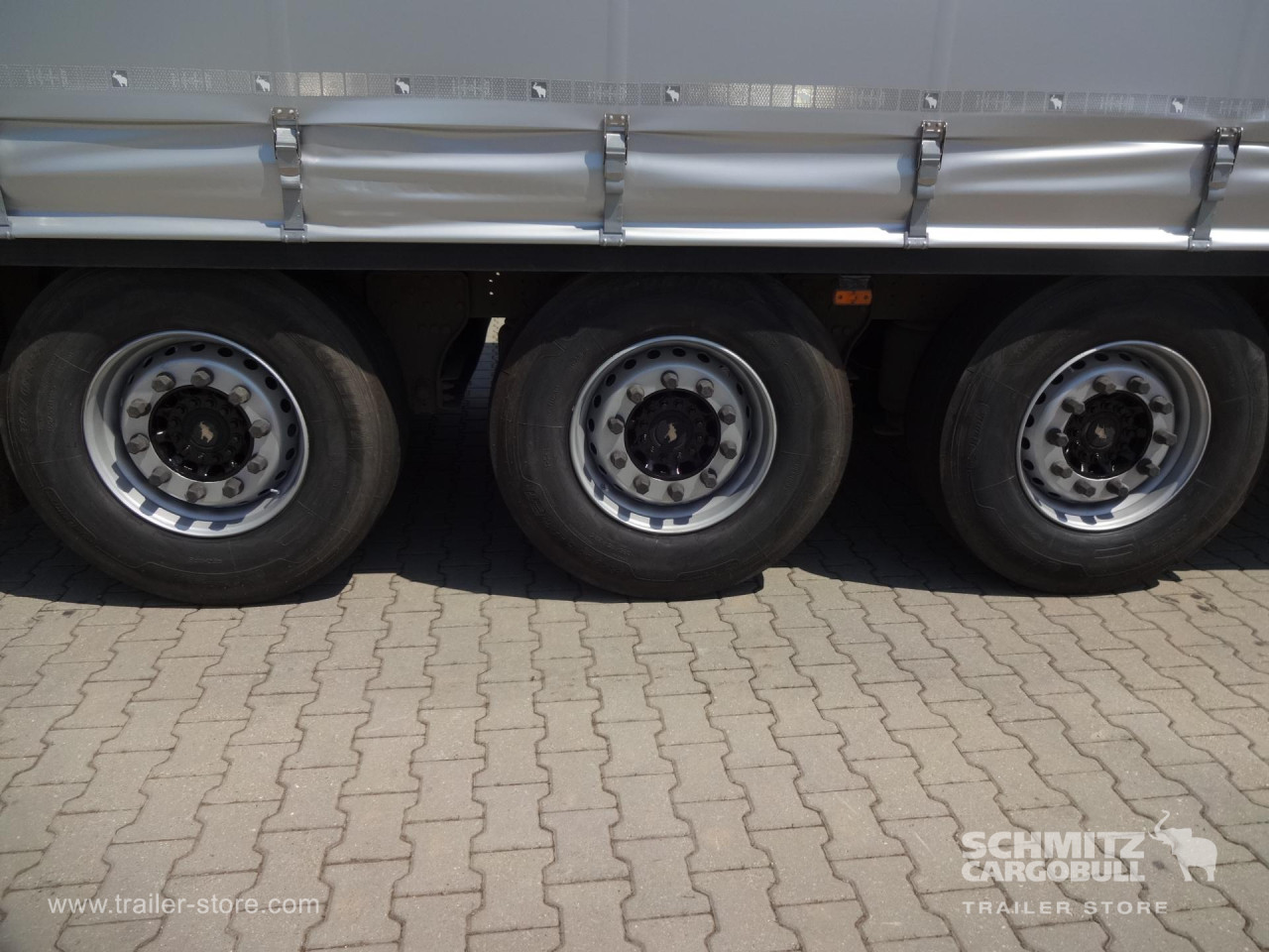 Schmitz Cargobull Curtainsider Standard 