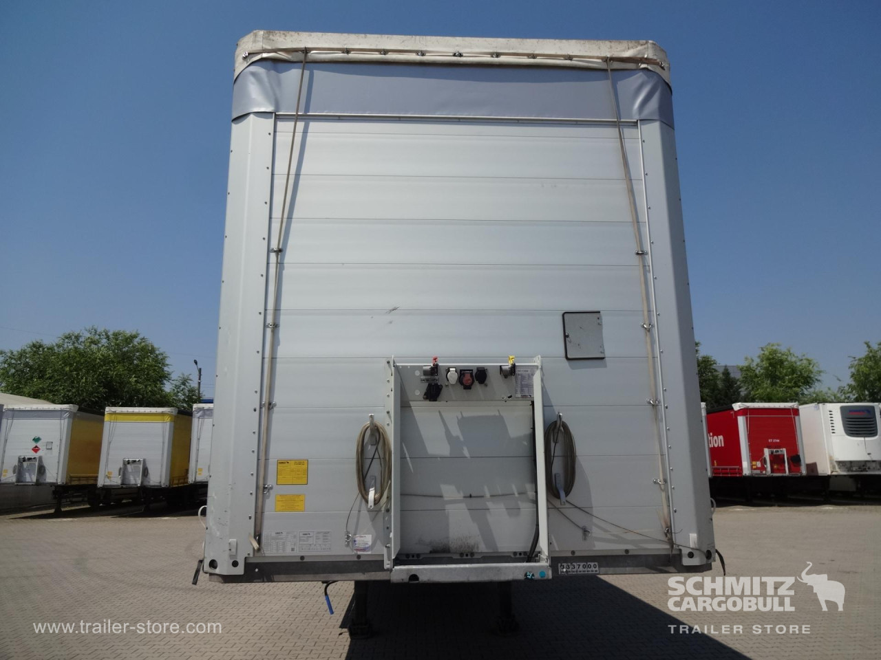 Schmitz Cargobull Curtainsider Standard 