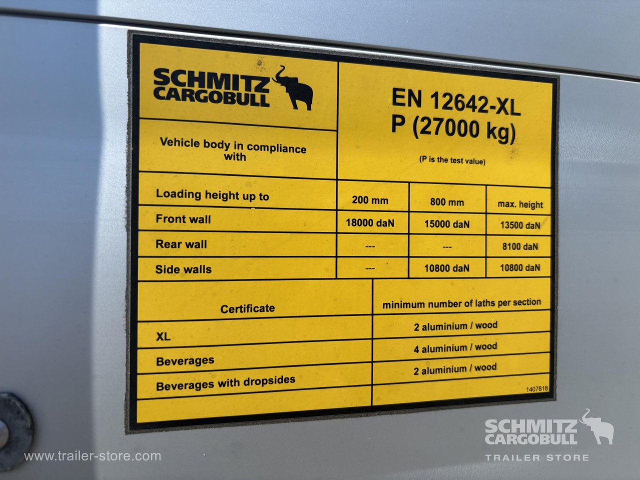Schmitz Cargobull Curtainsider Standard 