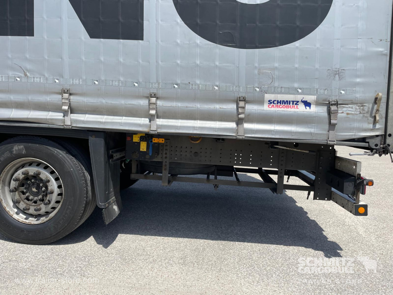 Schmitz Cargobull Curtainsider Standard 