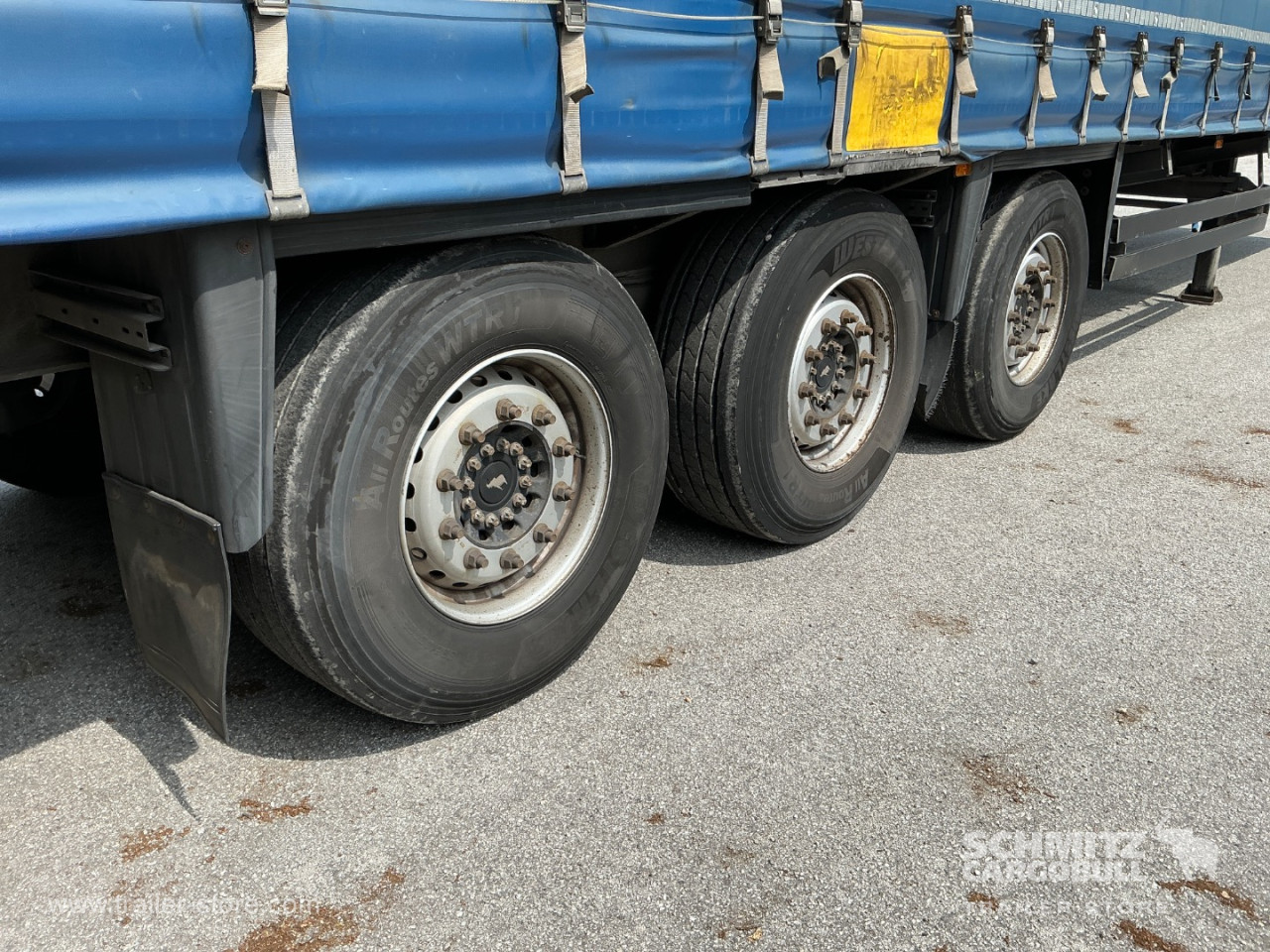 Schmitz Cargobull Curtainsider Standard 