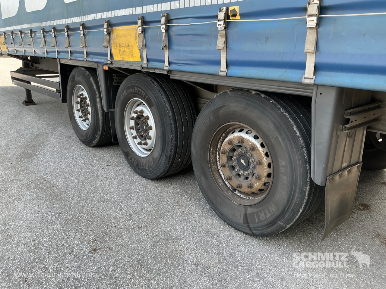 Schmitz Cargobull Curtainsider Standard 