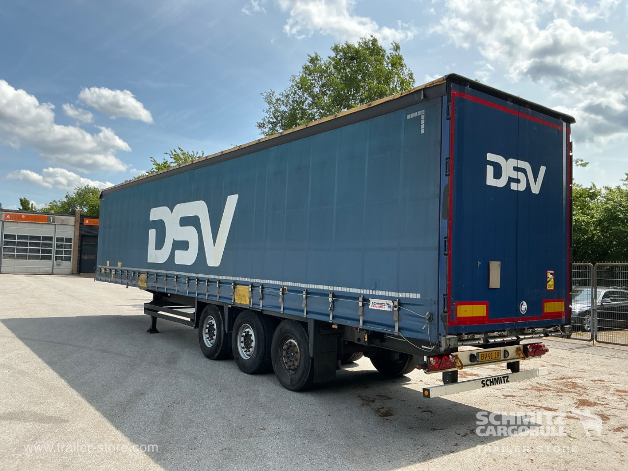 Schmitz Cargobull Curtainsider Standard 