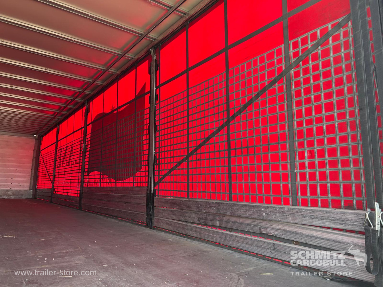 Schmitz Cargobull Curtainsider Standard UK 