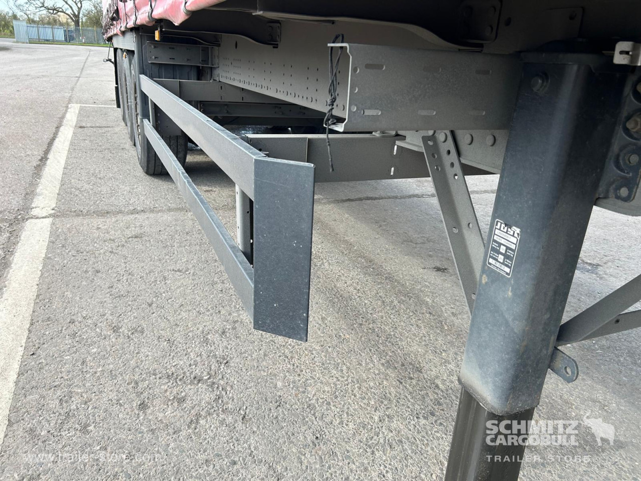 Schmitz Cargobull Curtainsider Standard UK 