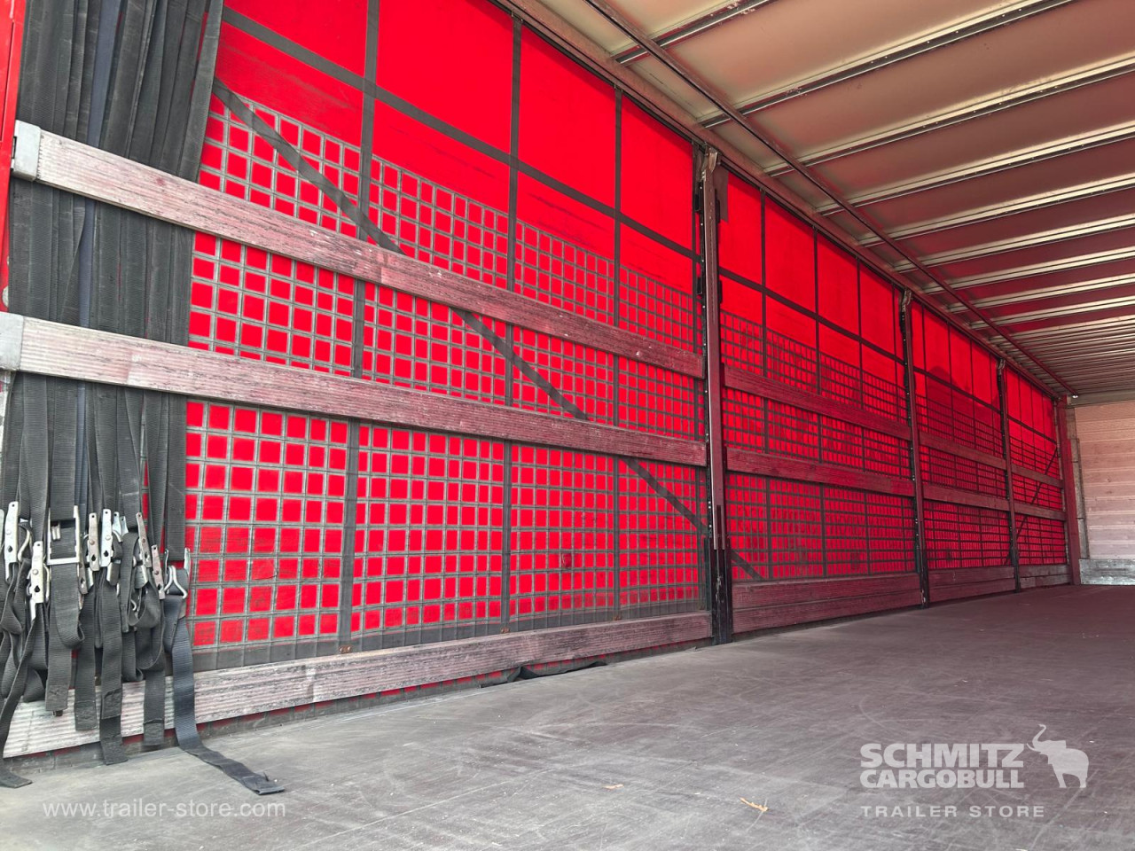 Schmitz Cargobull Curtainsider Standard UK 