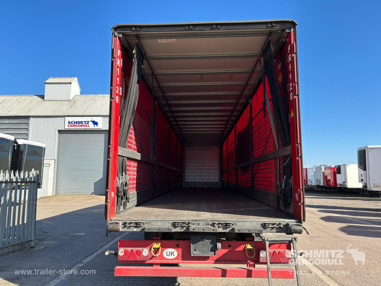 Schmitz Cargobull Curtainsider Standard UK 