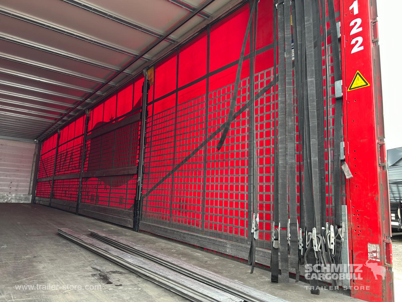 Schmitz Cargobull Curtainsider Standard UK 