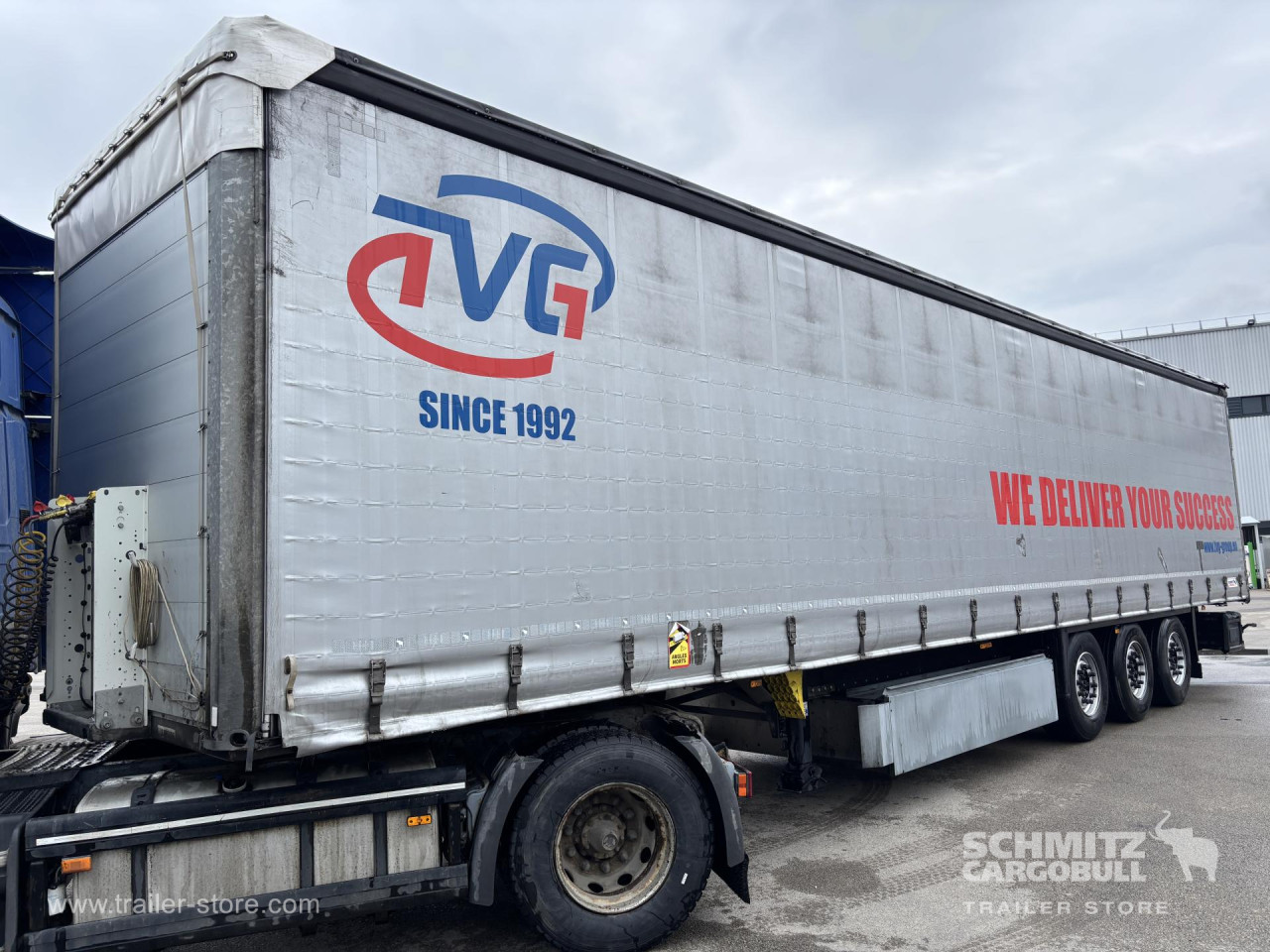 Schmitz Cargobull Curtainsider Standard 