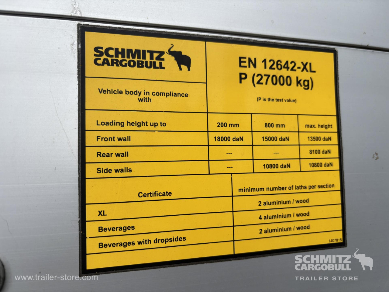 Schmitz Cargobull Curtainsider Standard 
