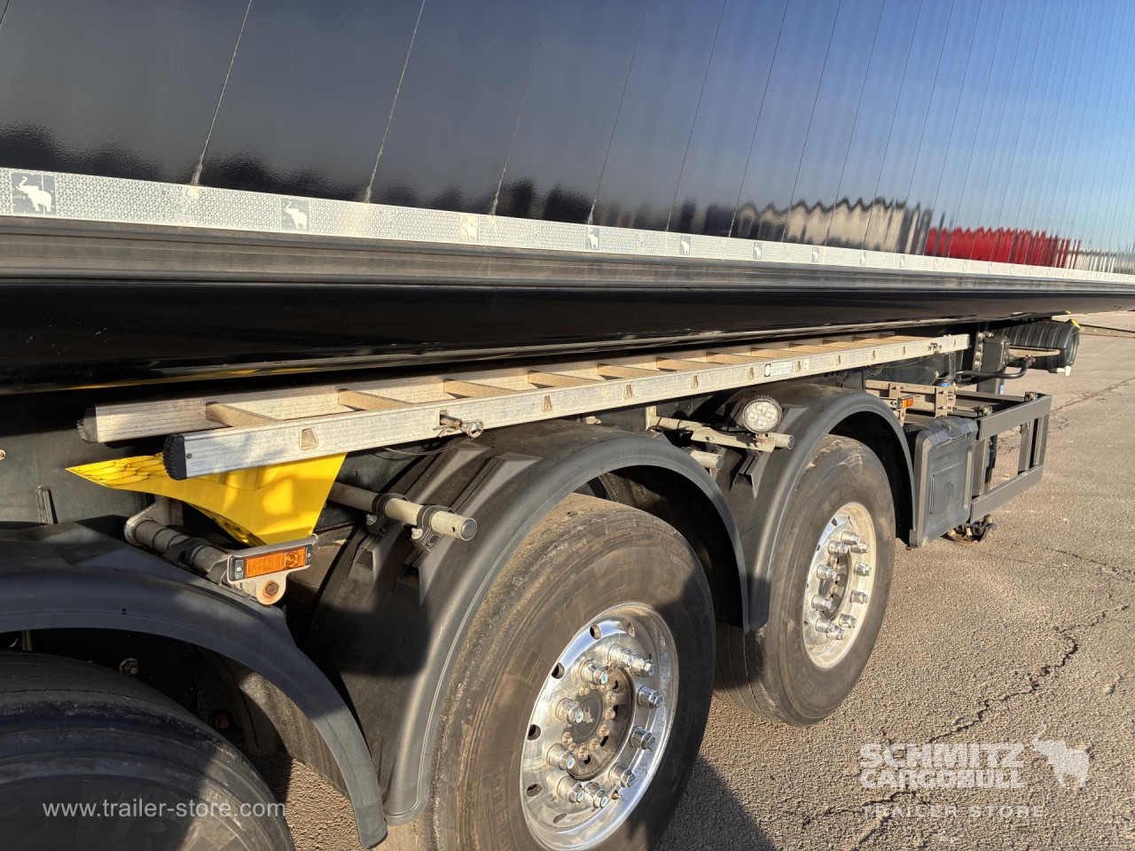 Schmitz Cargobull Kipper Alukastenmulde 49m³ 