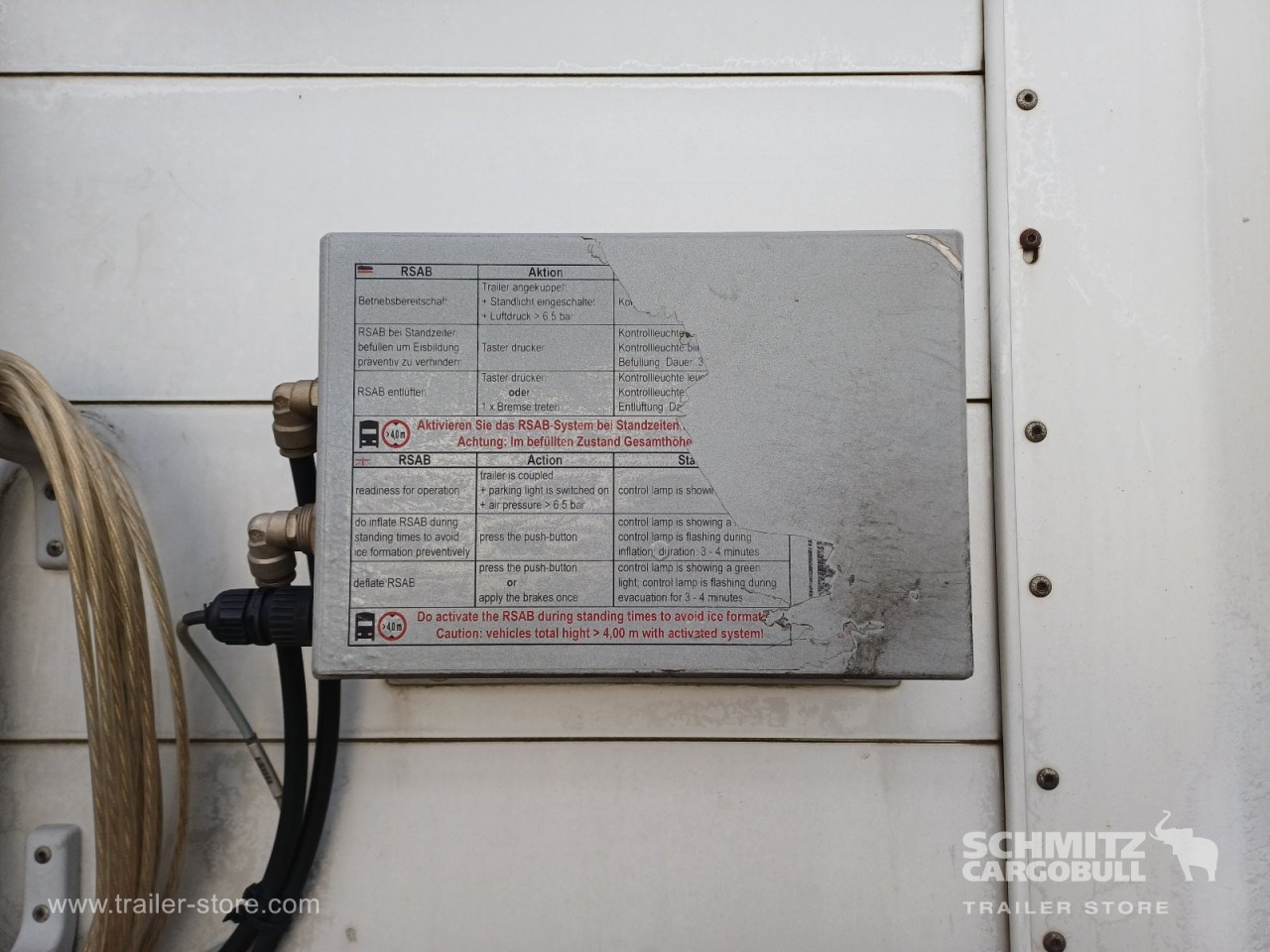 Schmitz Cargobull Curtainsider Standard 