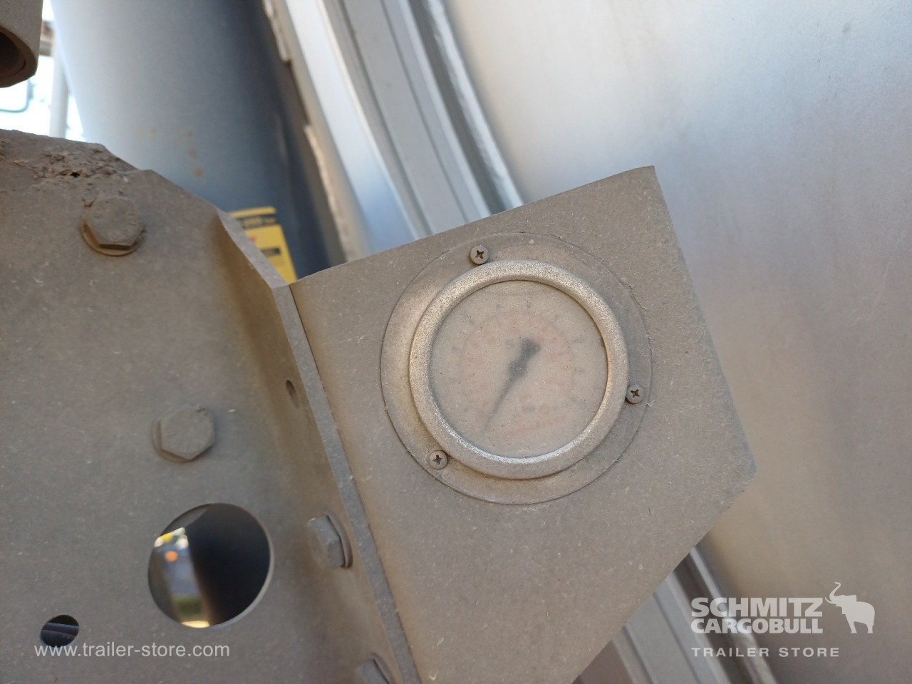 Schmitz Cargobull Kipper Alukastenmulde 27m³ 