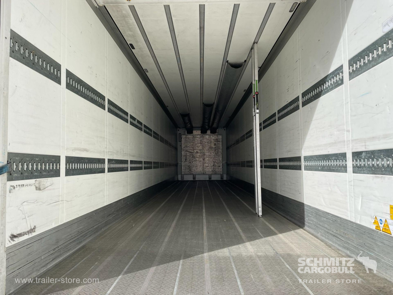 Schmitz Cargobull Caixa congelador Padrão 