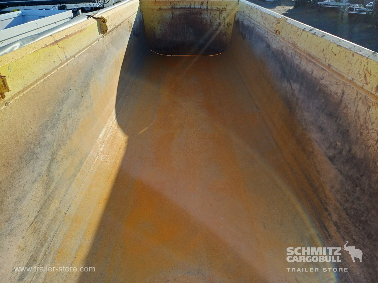 Schmitz Cargobull Kipper Stahlrundmulde 24m³ 