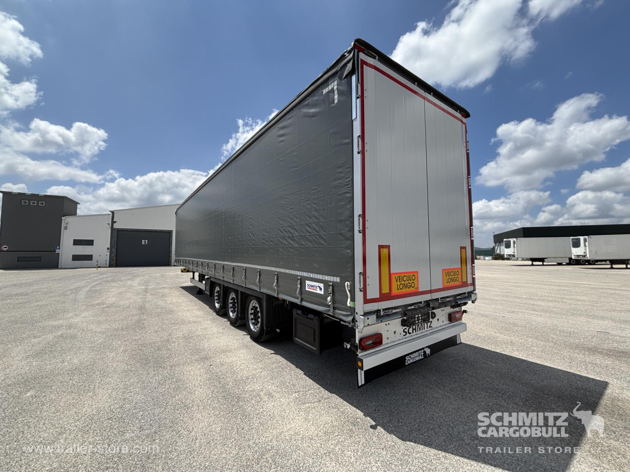 Schmitz Cargobull Curtainsider Mega 