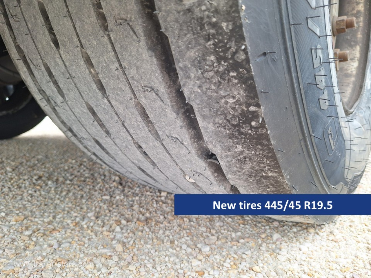 Schmitz Cargobull Curtainsider Mega 