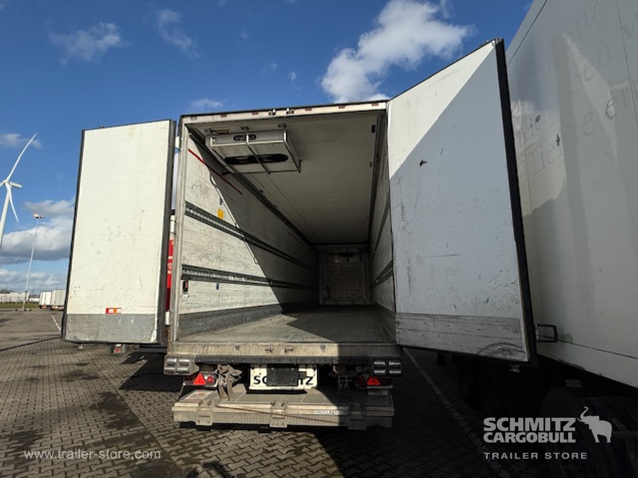 Schmitz Cargobull Oplegger Vries Multitemp Taillift 