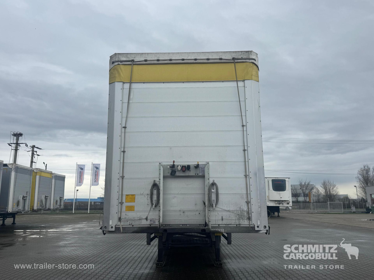 Schmitz Cargobull Curtainsider Standard 