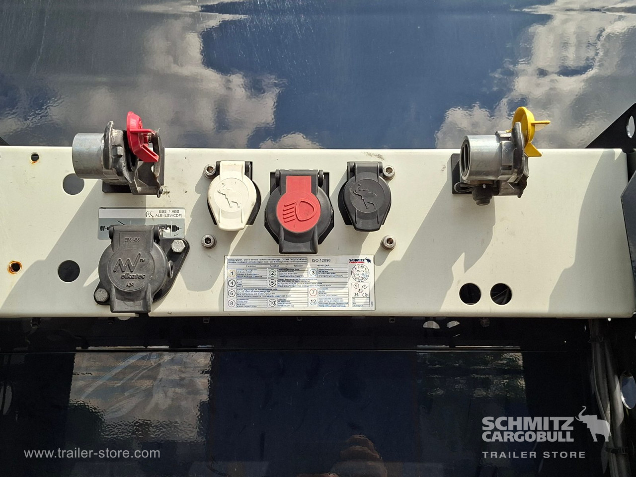 Schmitz Cargobull Curtainsider Standard 