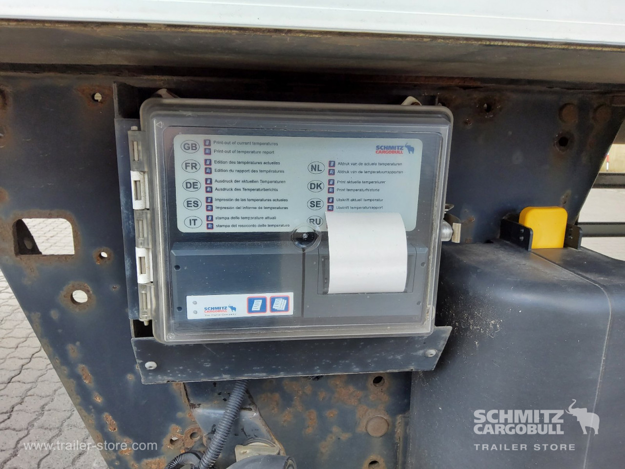 Schmitz Cargobull Tiefkühler Standard Doppelstock Trennwand Ladebordwand 