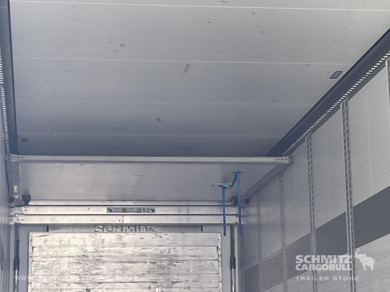 Schmitz Cargobull Tiefkühler Standard Doppelstock Trennwand Ladebordwand 