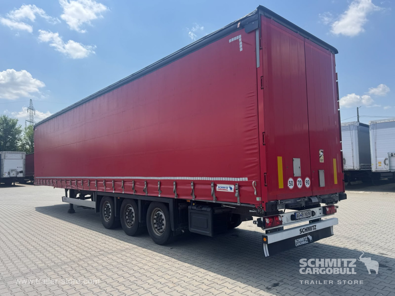 Schmitz Cargobull Curtainsider Mega 