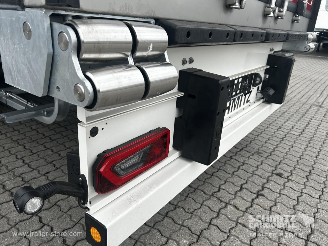 Schmitz Cargobull Tiefkühler Standard Doppelstock Trennwand 