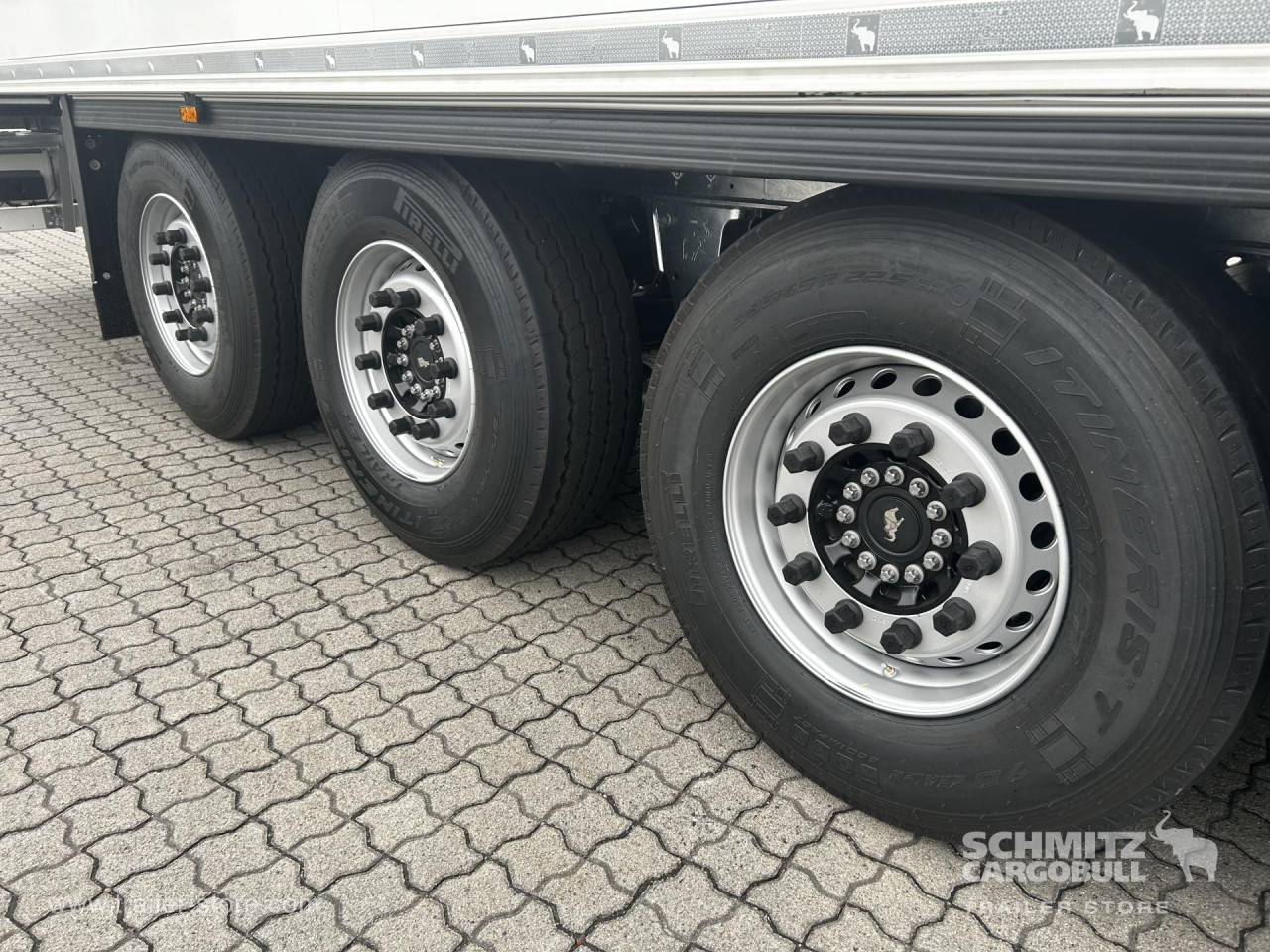 Schmitz Cargobull Tiefkühler Standard Doppelstock Trennwand 