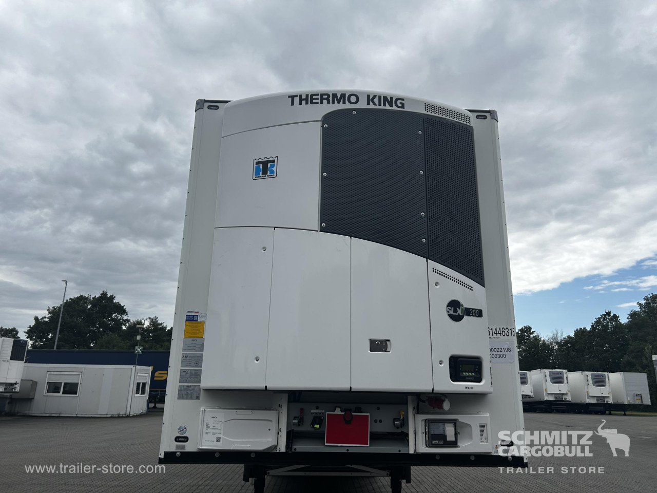 Schmitz Cargobull Tiefkühler Standard Doppelstock Trennwand 