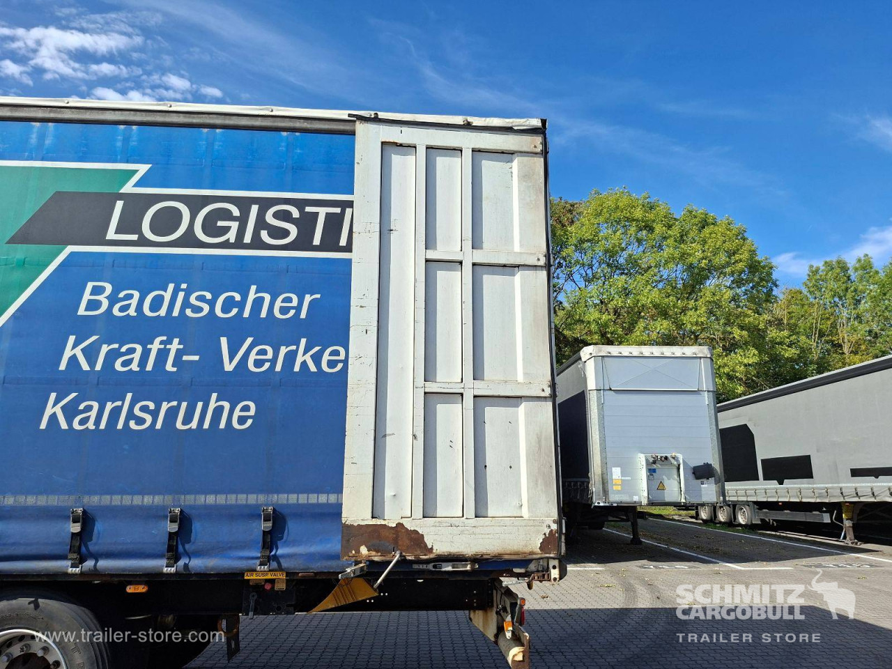 Krone Curtainsider Standard Getränke 