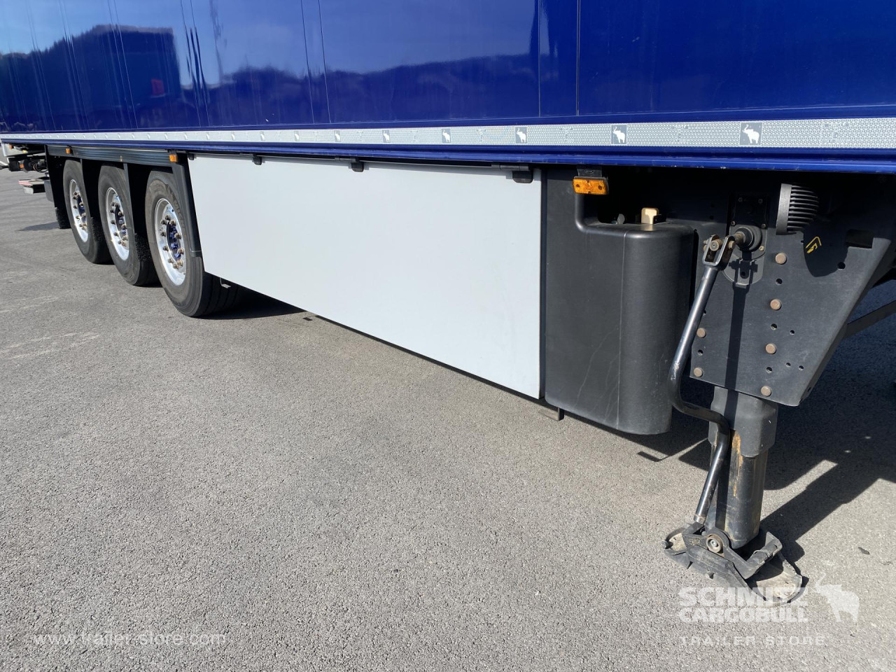Schmitz Cargobull Semitrailer Reefer Standard Hayon 