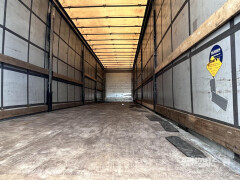 Schmitz Cargobull Semitrailer Curtainsider Mega 