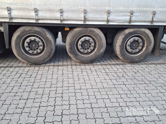 Schmitz Cargobull Curtainsider Standard Getränke 