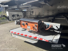 Schmitz Cargobull Semitrailer Curtainsider Standard Hayon 