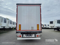 Schmitz Cargobull Curtainsider Standard Getränke 