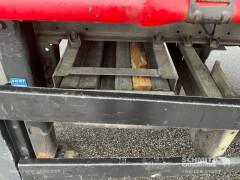 Schmitz Cargobull Curtainsider Standard Forklift holder 