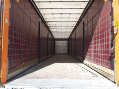 Schmitz Cargobull Semitrailer Curtainsider Standard Hayon 