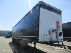 Schmitz Cargobull Semitrailer Curtainsider Standard Hayon 