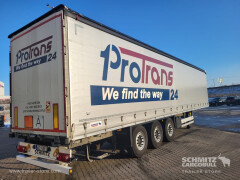 Schmitz Cargobull Curtainsider Standard 