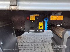 Schmitz Cargobull Curtainsider Standard Getränke 