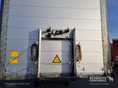 Schmitz Cargobull Curtainsider Standard Getränke 
