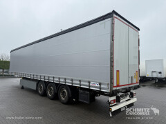 Schmitz Cargobull Curtainsider Standard Getränke 