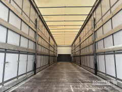 Schmitz Cargobull Curtainsider Standard Getränke 