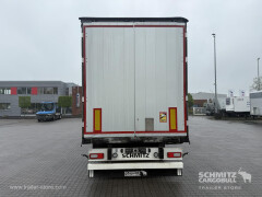 Schmitz Cargobull Curtainsider Standard Getränke 